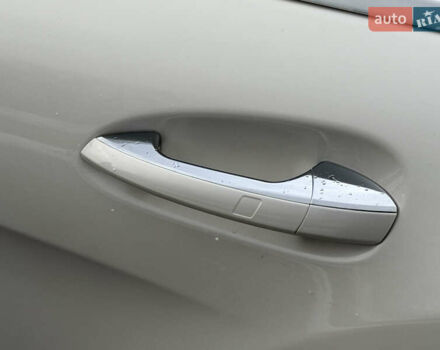 Белый Мерседес ЦЛС-Класс, объемом двигателя 4.7 л и пробегом 140 тыс. км за 16800 $, фото 26 на Automoto.ua