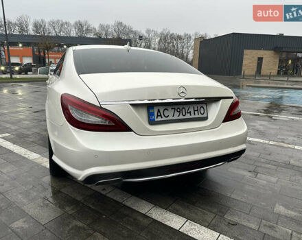Білий Мерседес ЦЛС-Клас, об'ємом двигуна 4.66 л та пробігом 134 тис. км за 15000 $, фото 4 на Automoto.ua