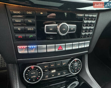 Білий Мерседес ЦЛС-Клас, об'ємом двигуна 4.66 л та пробігом 134 тис. км за 15000 $, фото 23 на Automoto.ua