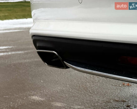 Белый Мерседес ЦЛС-Класс, объемом двигателя 4.7 л и пробегом 140 тыс. км за 16800 $, фото 16 на Automoto.ua