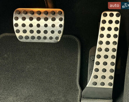 Белый Мерседес ЦЛС-Класс, объемом двигателя 4.7 л и пробегом 140 тыс. км за 16800 $, фото 61 на Automoto.ua