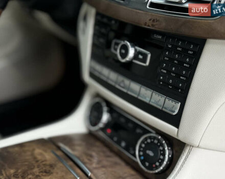 Білий Мерседес ЦЛС-Клас, об'ємом двигуна 3 л та пробігом 171 тис. км за 21999 $, фото 31 на Automoto.ua