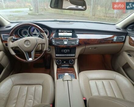 Білий Мерседес ЦЛС-Клас, об'ємом двигуна 2.99 л та пробігом 159 тис. км за 19950 $, фото 35 на Automoto.ua