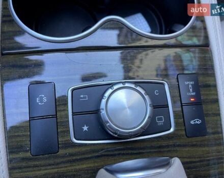 Белый Мерседес ЦЛС-Класс, объемом двигателя 3 л и пробегом 295 тыс. км за 17999 $, фото 1 на Automoto.ua