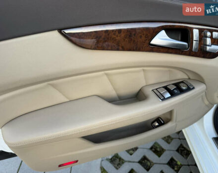 Белый Мерседес ЦЛС-Класс, объемом двигателя 4.7 л и пробегом 118 тыс. км за 19500 $, фото 29 на Automoto.ua