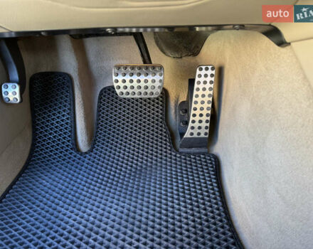 Белый Мерседес ЦЛС-Класс, объемом двигателя 4.7 л и пробегом 118 тыс. км за 19500 $, фото 46 на Automoto.ua