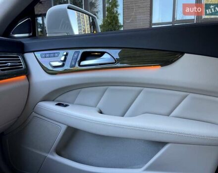 Белый Мерседес ЦЛС-Класс, объемом двигателя 3 л и пробегом 295 тыс. км за 17999 $, фото 2 на Automoto.ua