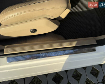 Белый Мерседес ЦЛС-Класс, объемом двигателя 4.7 л и пробегом 118 тыс. км за 19500 $, фото 56 на Automoto.ua