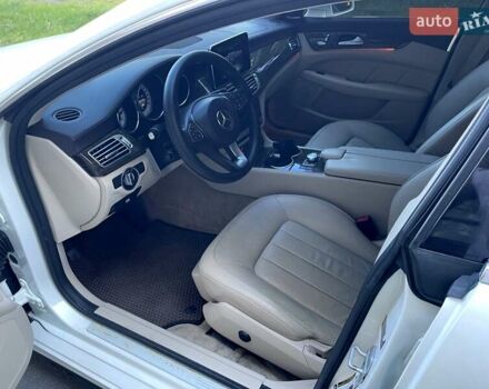 Белый Мерседес ЦЛС-Класс, объемом двигателя 3 л и пробегом 295 тыс. км за 17999 $, фото 19 на Automoto.ua
