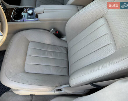 Белый Мерседес ЦЛС-Класс, объемом двигателя 4.7 л и пробегом 118 тыс. км за 19500 $, фото 34 на Automoto.ua