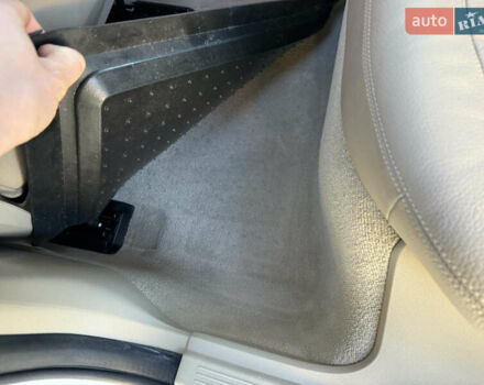 Белый Мерседес ЦЛС-Класс, объемом двигателя 4.7 л и пробегом 118 тыс. км за 19500 $, фото 73 на Automoto.ua