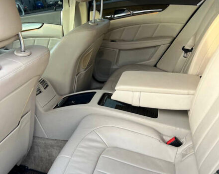 Белый Мерседес ЦЛС-Класс, объемом двигателя 3 л и пробегом 300 тыс. км за 17999 $, фото 6 на Automoto.ua