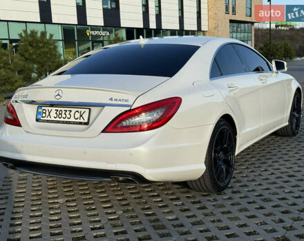 Белый Мерседес ЦЛС-Класс, объемом двигателя 4.7 л и пробегом 118 тыс. км за 19500 $, фото 11 на Automoto.ua