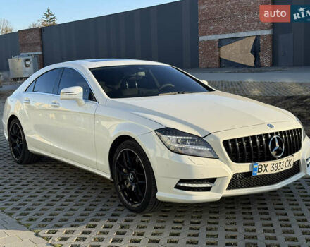 Белый Мерседес ЦЛС-Класс, объемом двигателя 4.7 л и пробегом 118 тыс. км за 19500 $, фото 23 на Automoto.ua