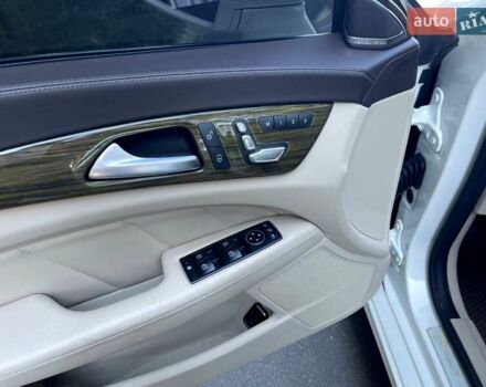 Белый Мерседес ЦЛС-Класс, объемом двигателя 3 л и пробегом 295 тыс. км за 17999 $, фото 21 на Automoto.ua