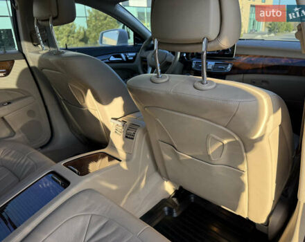 Белый Мерседес ЦЛС-Класс, объемом двигателя 4.7 л и пробегом 118 тыс. км за 19500 $, фото 60 на Automoto.ua