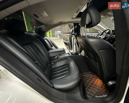 Белый Мерседес ЦЛС-Класс, объемом двигателя 2.2 л и пробегом 130 тыс. км за 27700 $, фото 16 на Automoto.ua