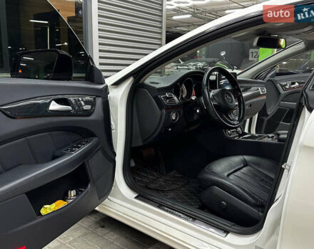 Белый Мерседес ЦЛС-Класс, объемом двигателя 2.2 л и пробегом 130 тыс. км за 27700 $, фото 11 на Automoto.ua