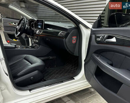 Белый Мерседес ЦЛС-Класс, объемом двигателя 2.2 л и пробегом 130 тыс. км за 27700 $, фото 19 на Automoto.ua