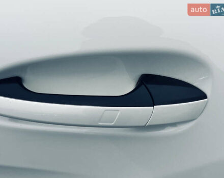 Белый Мерседес ЦЛС-Класс, объемом двигателя 2.99 л и пробегом 66 тыс. км за 35999 $, фото 31 на Automoto.ua