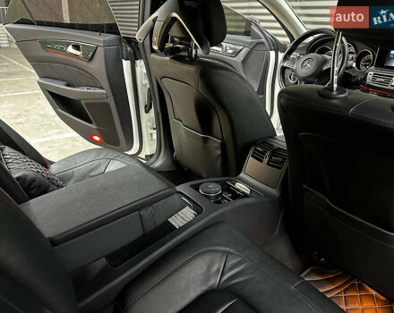 Белый Мерседес ЦЛС-Класс, объемом двигателя 2.2 л и пробегом 130 тыс. км за 27700 $, фото 21 на Automoto.ua