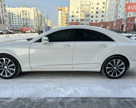 Белый Мерседес ЦЛС-Класс, объемом двигателя 2.14 л и пробегом 141 тыс. км за 24500 $, фото 10 на Automoto.ua