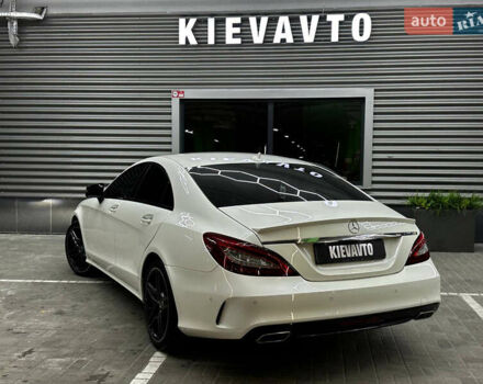 Белый Мерседес ЦЛС-Класс, объемом двигателя 2.2 л и пробегом 130 тыс. км за 27700 $, фото 5 на Automoto.ua