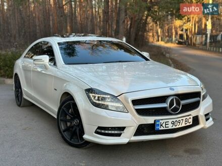 Білий Мерседес ЦЛС-Клас, об'ємом двигуна 4.66 л та пробігом 187 тис. км за 18500 $, фото 1 на Automoto.ua