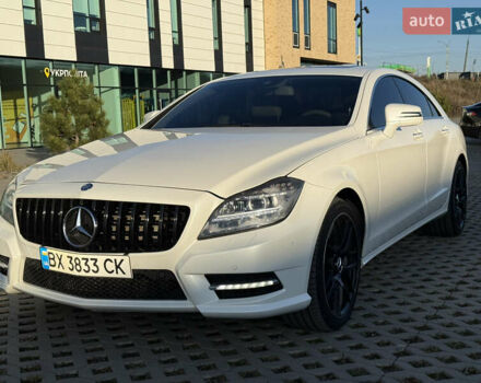 Белый Мерседес ЦЛС-Класс, объемом двигателя 4.7 л и пробегом 118 тыс. км за 19500 $, фото 1 на Automoto.ua