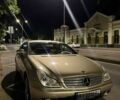 Бежевый Мерседес ЦЛС-Класс, объемом двигателя 2.99 л и пробегом 400 тыс. км за 10500 $, фото 1 на Automoto.ua