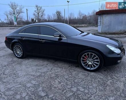 Черный Мерседес ЦЛС-Класс, объемом двигателя 3.5 л и пробегом 432 тыс. км за 8900 $, фото 1 на Automoto.ua