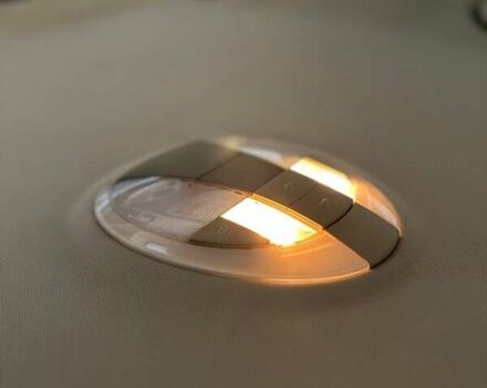 Черный Мерседес ЦЛС-Класс, объемом двигателя 3.5 л и пробегом 171 тыс. км за 9800 $, фото 25 на Automoto.ua