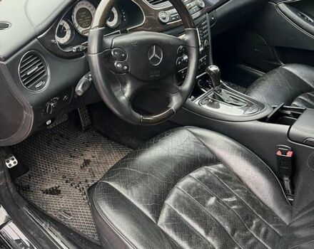 Черный Мерседес ЦЛС-Класс, объемом двигателя 3.5 л и пробегом 320 тыс. км за 9500 $, фото 3 на Automoto.ua