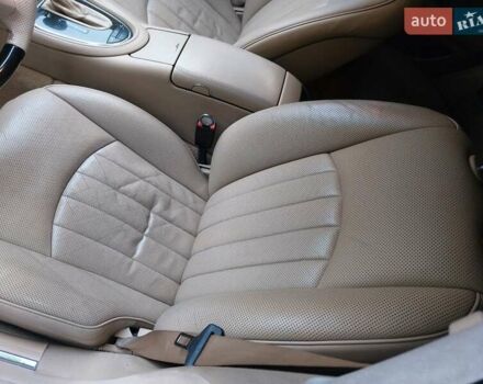 Черный Мерседес ЦЛС-Класс, объемом двигателя 3.5 л и пробегом 292 тыс. км за 10500 $, фото 10 на Automoto.ua