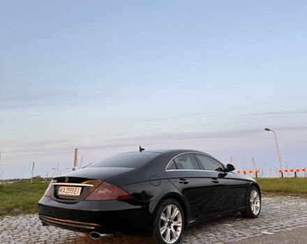 Черный Мерседес ЦЛС-Класс, объемом двигателя 5.46 л и пробегом 287 тыс. км за 11500 $, фото 5 на Automoto.ua