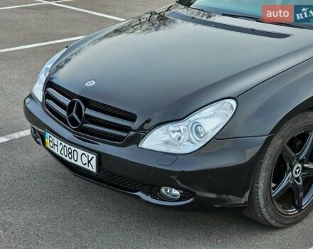 Черный Мерседес ЦЛС-Класс, объемом двигателя 3.5 л и пробегом 185 тыс. км за 11500 $, фото 2 на Automoto.ua