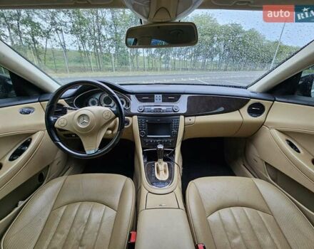 Черный Мерседес ЦЛС-Класс, объемом двигателя 3.5 л и пробегом 185 тыс. км за 11500 $, фото 15 на Automoto.ua