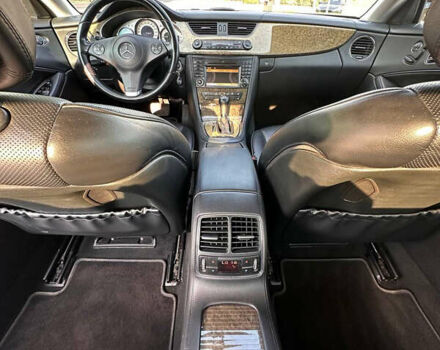 Мерседес ЦЛС-Клас 2010 у Львові на Automoto.ua Чорний Мерседес ЦЛС-Клас, об'ємом двигуна 3 л та пробігом 330 тис. км за 15490 $, фото 9 на Automoto.ua