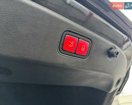 Черный Мерседес ЦЛС-Класс, объемом двигателя 3 л и пробегом 86 тыс. км за 60000 $, фото 42 на Automoto.ua