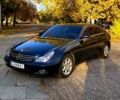 Черный Мерседес ЦЛС-Класс, объемом двигателя 3.5 л и пробегом 375 тыс. км за 5700 $, фото 1 на Automoto.ua