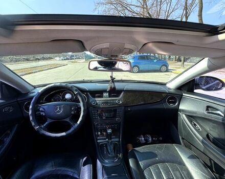Черный Мерседес ЦЛС-Класс, объемом двигателя 3.5 л и пробегом 167 тыс. км за 8000 $, фото 9 на Automoto.ua