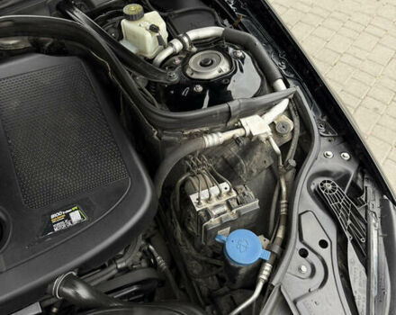 Черный Мерседес ЦЛС-Класс, объемом двигателя 2.1 л и пробегом 185 тыс. км за 22500 $, фото 23 на Automoto.ua