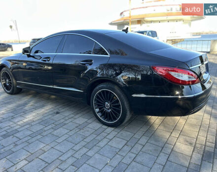 Чорний Мерседес ЦЛС-Клас, об'ємом двигуна 2.2 л та пробігом 280 тис. км за 20800 $, фото 8 на Automoto.ua