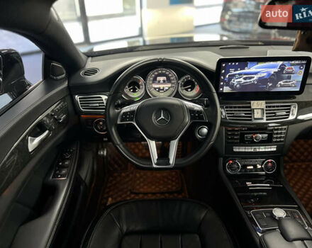 Черный Мерседес ЦЛС-Класс, объемом двигателя 3.5 л и пробегом 213 тыс. км за 21999 $, фото 7 на Automoto.ua