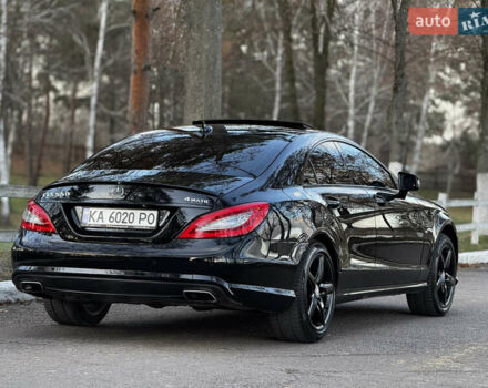 Черный Мерседес ЦЛС-Класс, объемом двигателя 4.66 л и пробегом 195 тыс. км за 17000 $, фото 43 на Automoto.ua