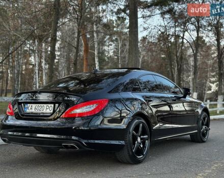 Черный Мерседес ЦЛС-Класс, объемом двигателя 4.66 л и пробегом 195 тыс. км за 17000 $, фото 4 на Automoto.ua