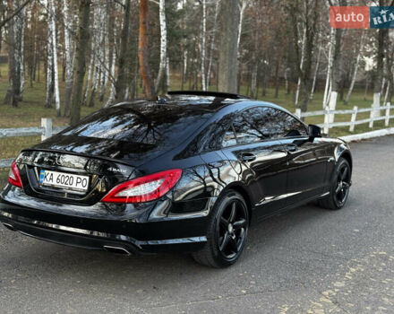 Черный Мерседес ЦЛС-Класс, объемом двигателя 4.66 л и пробегом 195 тыс. км за 17000 $, фото 5 на Automoto.ua
