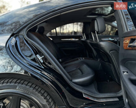 Черный Мерседес ЦЛС-Класс, объемом двигателя 4.66 л и пробегом 195 тыс. км за 17000 $, фото 41 на Automoto.ua