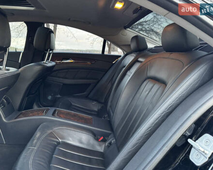 Черный Мерседес ЦЛС-Класс, объемом двигателя 4.66 л и пробегом 195 тыс. км за 17000 $, фото 24 на Automoto.ua