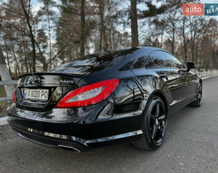 Черный Мерседес ЦЛС-Класс, объемом двигателя 4.66 л и пробегом 195 тыс. км за 17000 $, фото 6 на Automoto.ua